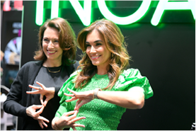 Jana Ina Zarrella bei L’Or al Professionnel Paris, Halle 16, Stand E37; Samstag, 1. April, 12 bis 13 Uhr Moderatorin, Model, Designerin und S ngerin Jana Ina Zarrella, Markenbotschafterin von L’Or al Professionnel Paris wird am Samstag, 1. April, von 12 bis 13 Uhr f r Autogrammkarten und Selfies an Stand E37 in Halle 16 anzutreffen sein. TOP HAIR - DIE MESSE D sseldorf ist die Leitmesse f r die deutsche Friseurbranche. Hier erfahren die Fachbesucher, was Friseure, ihre Kunden und K pfe jetzt und k nftig bewegt: Trends, Technik, Equipment, Know-How und Salon-Business. Alles, was der Salon zum Erfolg braucht, lernen Friseure in Shows, Workshops, Kongress-Vortr gen, der Barber's Experience und der Fachausstellung kennen. Mit  ber 400 Ausstellern und Marken und  ber 1.000 B hnen-Akteuren wird die TOP HAIR D sseldorf j hrlich zwei Tage lang zum Kreativ-Hot-Spot und Wissens-Pool f r Friseure - beste Unterhaltung und Vernetzung inklusive.    