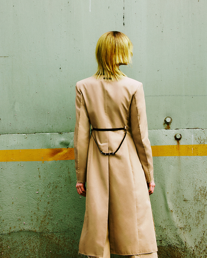 FY24 Aveda x Masa Honda Color Collection Light Shadow Color Shape Building Elements of City Temperature of People Emotion of the Moment Shape of the Light, Finding the Shadow, Color of where I am where there is light, there is shadow. light is always around us, and so as shadow. where we spend everyday life is surrounded by buildings. brightly lightening up the city even at night. walking around the city as we are catching various kind of lights, so as various shapes of shadow. where we feel breeze from the ocean creates various colour as the time goes by, in a day, as the sun moves, in thousands of years, it can be seen in geological layers. Location: Taiwan